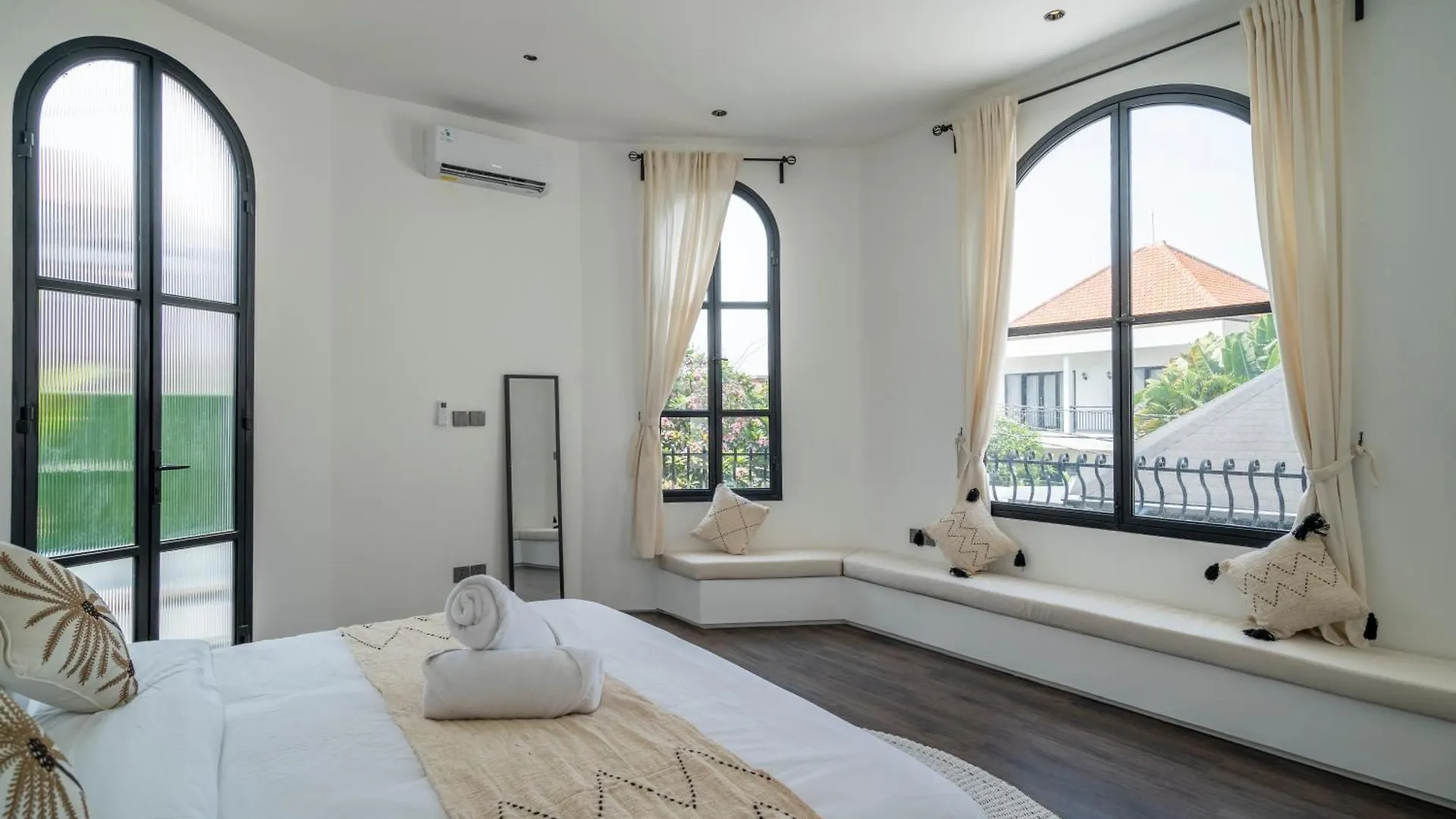 New Modern Villa Near Atlas, Finns Beach Clubs Canggu  0*, Canggu (Bali) Indonesia