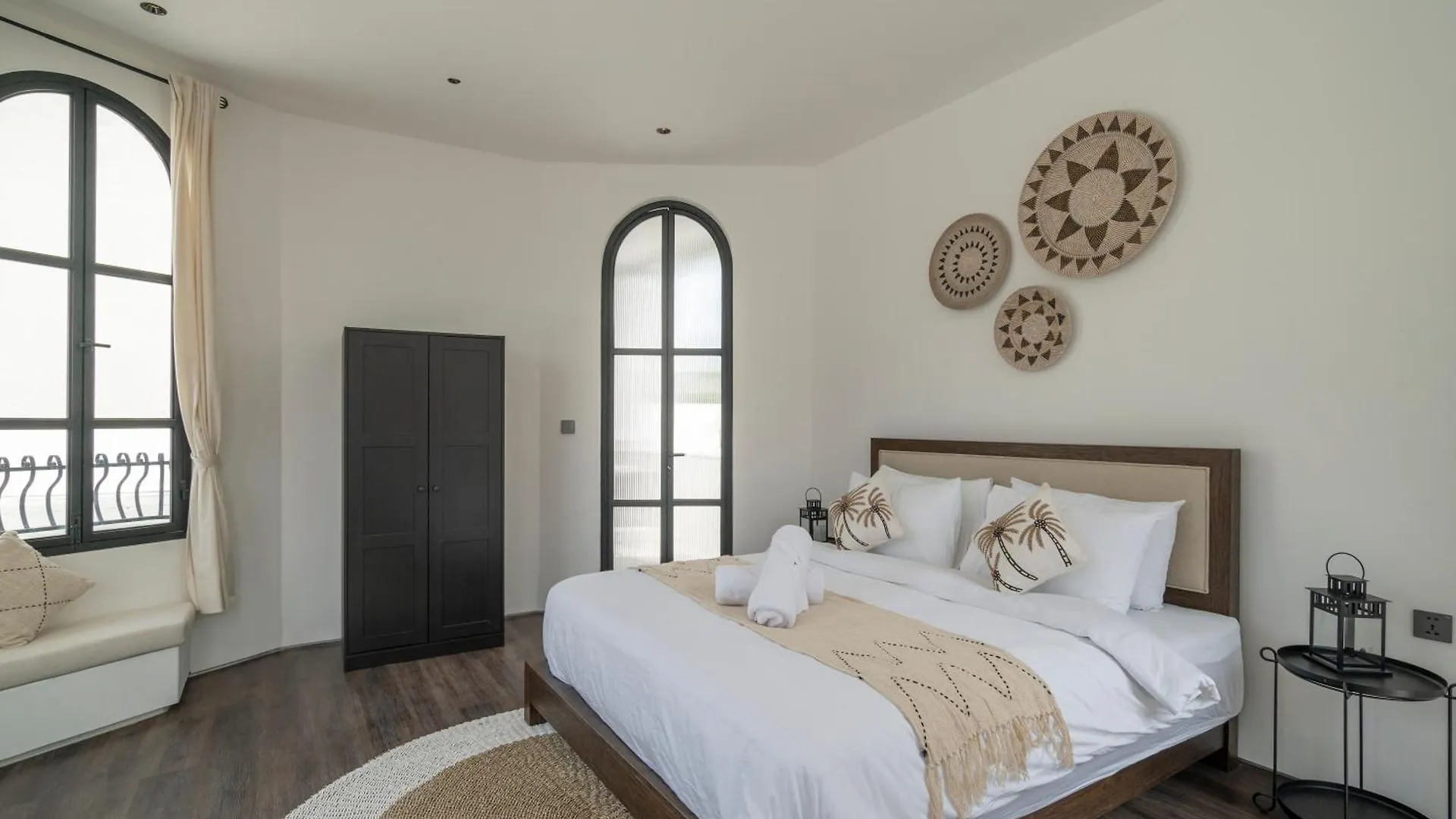 New Modern Villa Near Atlas, Finns Beach Clubs Canggu  Indonesia