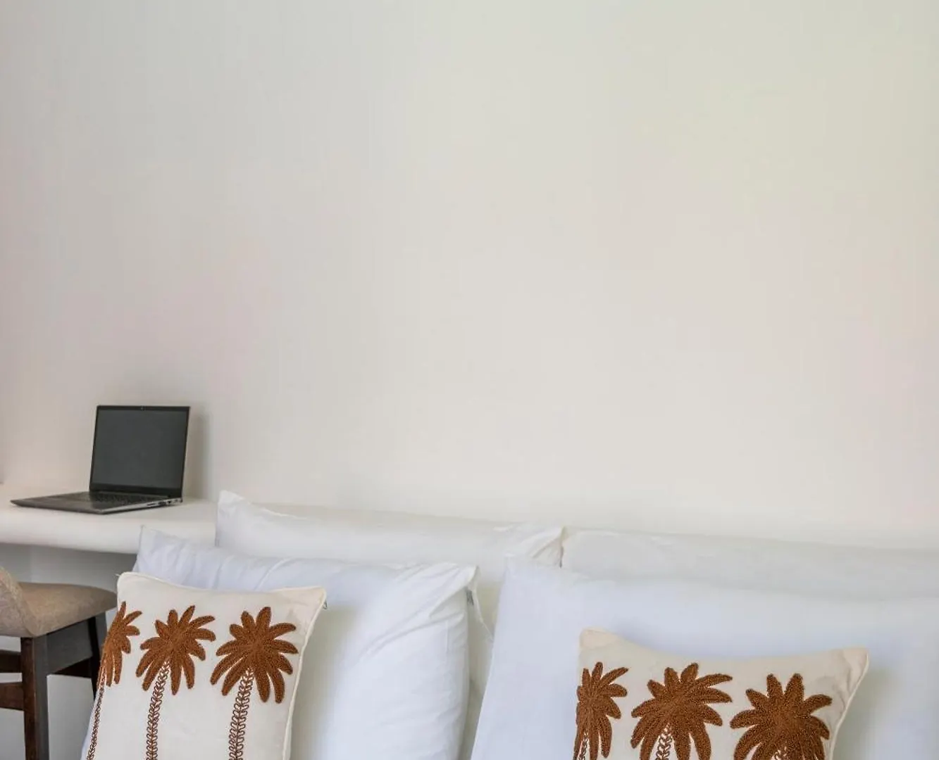 New Modern Villa Near Atlas, Finns Beach Clubs Canggu  Indonesia