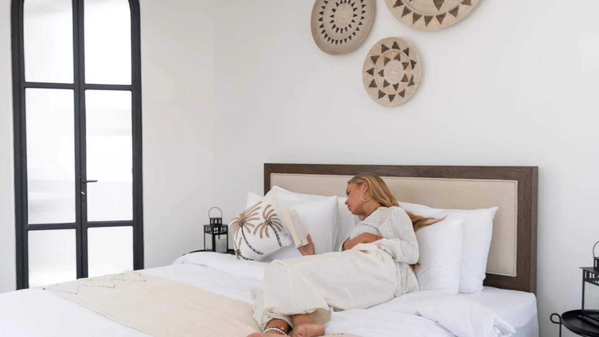 New Modern Villa Near Atlas, Finns Beach Clubs Canggu